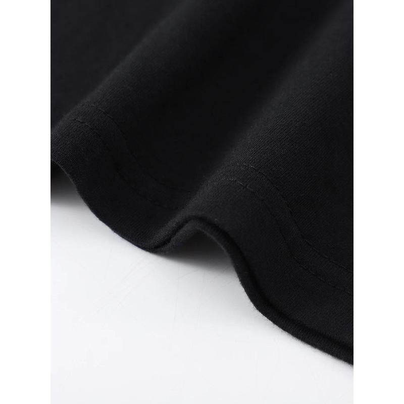 Dark Skull Street Tee 🖤 Y2K Gothic Drop Shoulder Style”