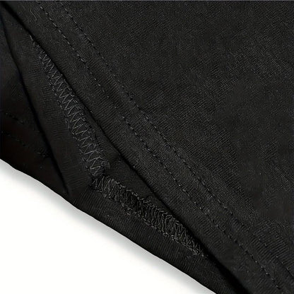 “Skull & Cross Gothic Tee 🕸️ Y2K Emo Grunge Vibes”