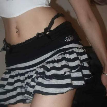 Women’s Y2K Punk Skull Mini Skirt