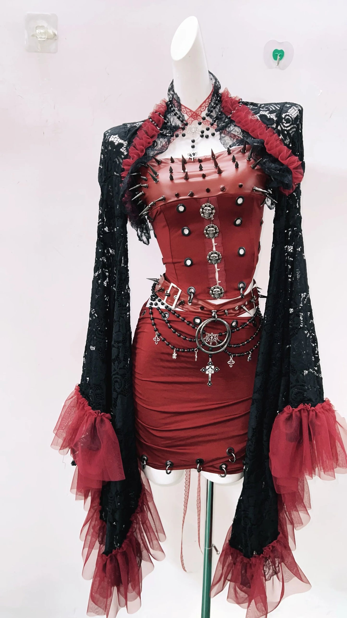 🦇 Gothic Queen Spiked Corset Dress — Dark Elegance & Rebel Energy 🖤