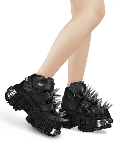 Black Thick Sole Spiked Rivet Motorcycle Boots 2025 New round Toe Punk Rock Street Sports Casual Short Boots Fashion Ankle Boots