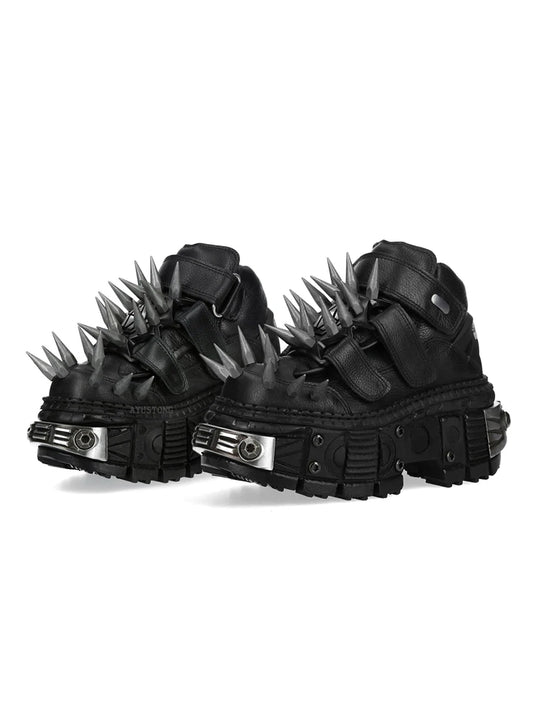 Black Thick Sole Spiked Rivet Motorcycle Boots 2025 New round Toe Punk Rock Street Sports Casual Short Boots Fashion Ankle Boots
